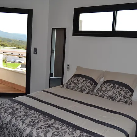 Aparthotel Résidence Les Jardins Du 4*