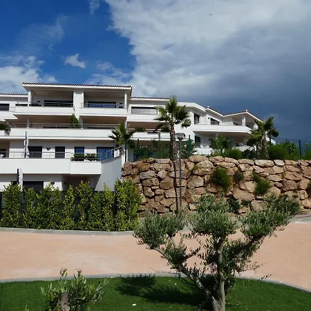 アパートホテル Les Jardins Du 4*
