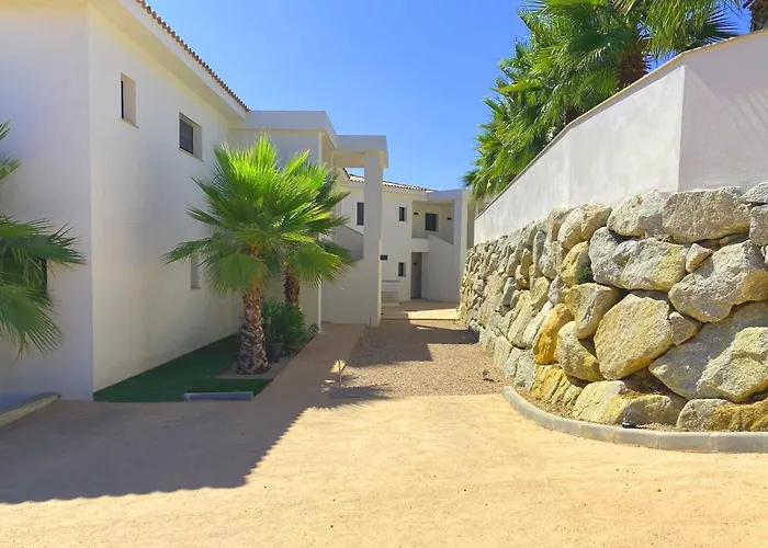 Les Jardins Du Апарт-отель 4*