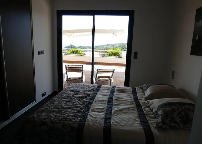 Апарт-отель Les Jardins Du Портисьо