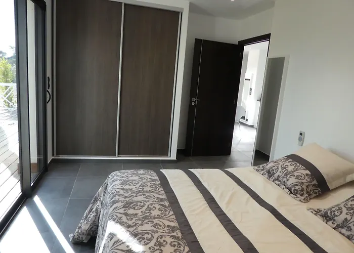 Les Jardins Du Портисьо