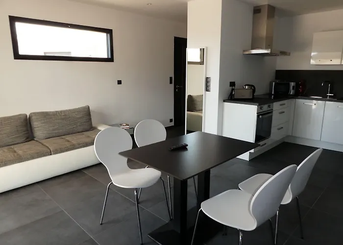 Les Jardins Du Апарт-отель 4*