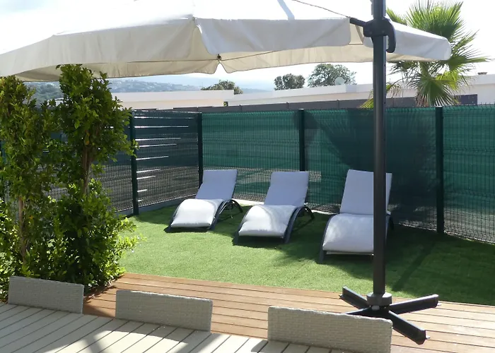 Апарт-отель Les Jardins Du Портисьо