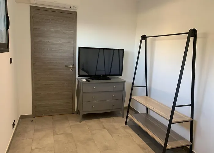 Les Jardins Du Апарт-отель